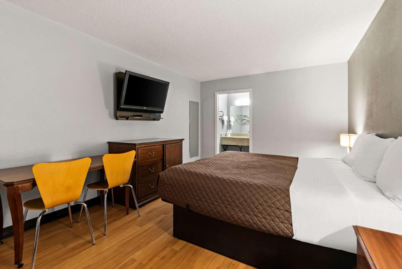 Rodeway Inn Brooklawn Εξωτερικό φωτογραφία